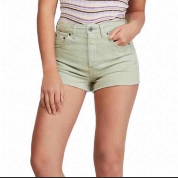 BDG Urban Outfitters Mom High Waist Denim Short Green Size 31 - Picture 1 of 7